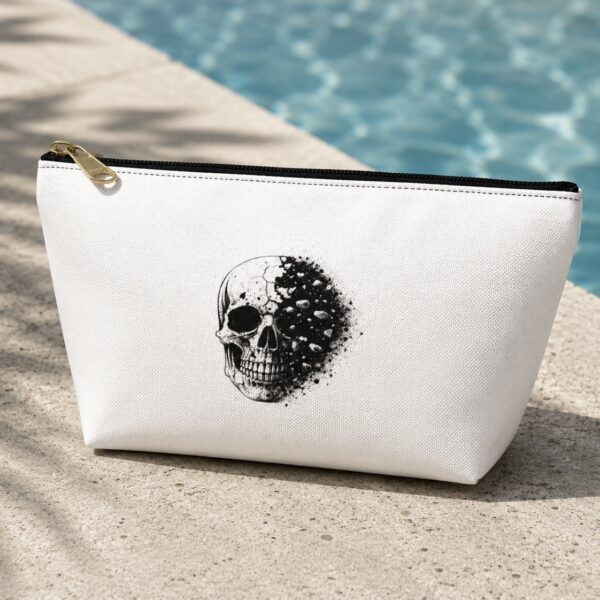 Skull Accessory Pouch